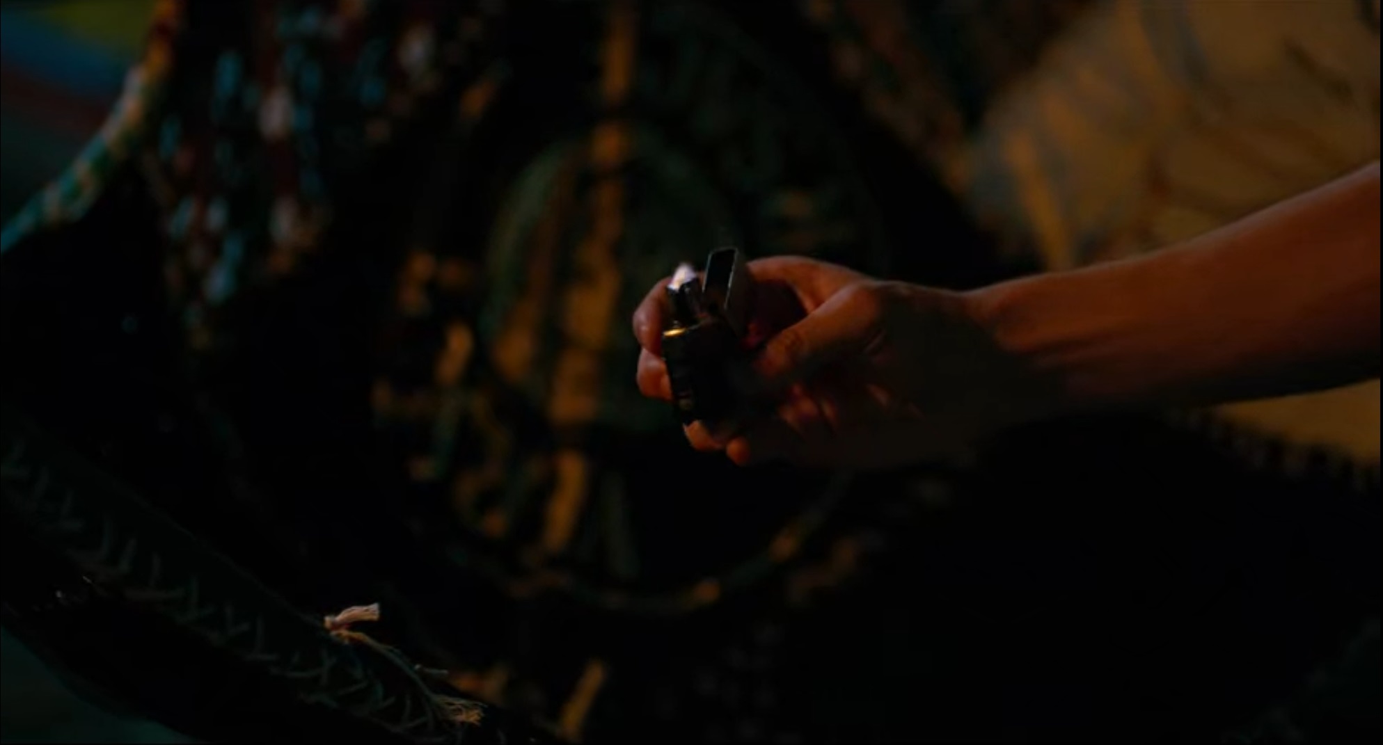 Ο ποιητής κι η φλόγα